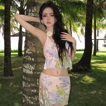 OMOM2025 new fashion sexy split skirt bikini three-piece set covering belly to make you look slim and pure vacation swimsuit