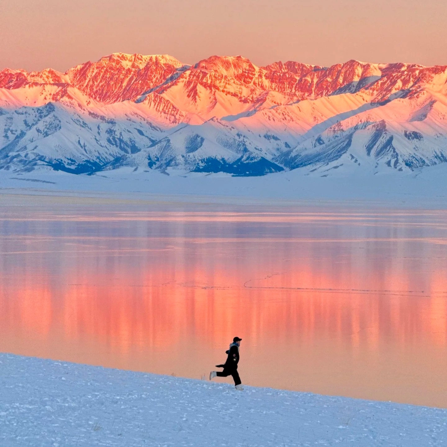 【禾木+喀纳斯+赛里木湖】新疆旅游北疆阿勒泰吉克普林滑雪5日游