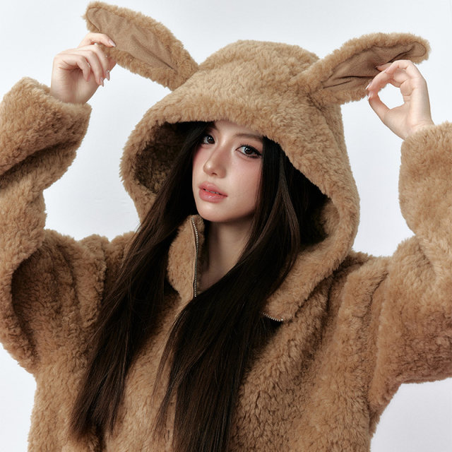 AOKIDOKI rabbit and bear brown lamb hair connecting hooded hair coat female winter environmentally friendly fur coat set