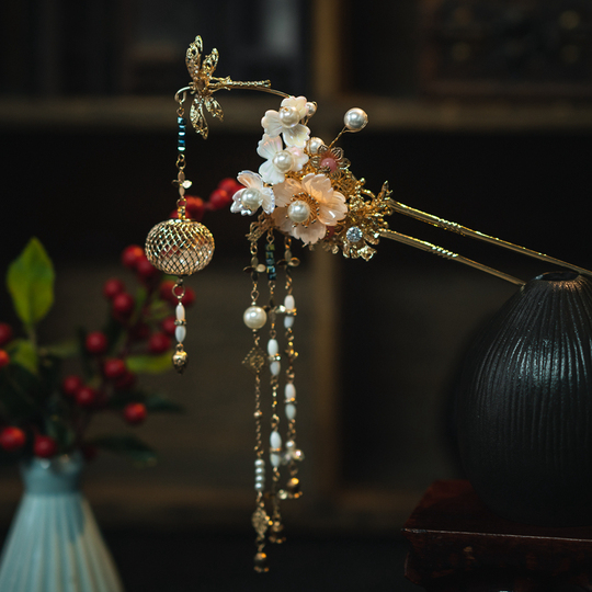 金の花のヘアピンセット - 中国風ウェディングヘアアクセサリー U1737