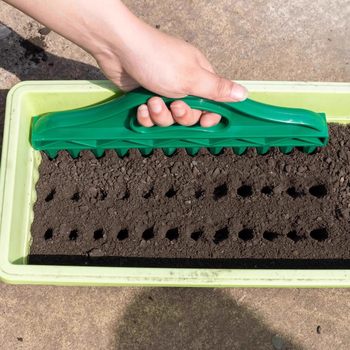 
Gardening soil seeding puncher quick hole punch