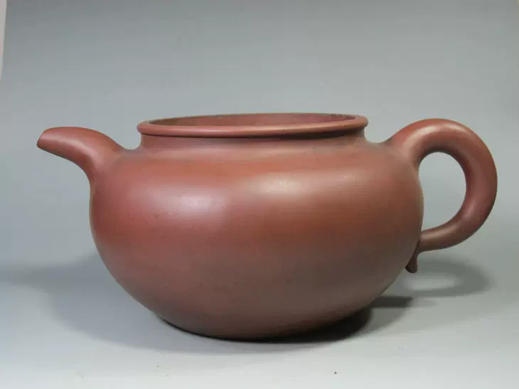 黄玉麟 紫砂段泥提梁壺 呉昌碩 铭刻 急須  茶道具 中国陶磁器 清代 陶瓷器 黄玉麟紫砂壶价格_多少钱_黄玉麟简介_黄玉麟紫砂壶-淘壶人