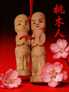 Fidelity peach wood carving three-dimensional peach wood figure ornaments pendant for men and women handmade unpainted puppet portrait pendant to carry with you