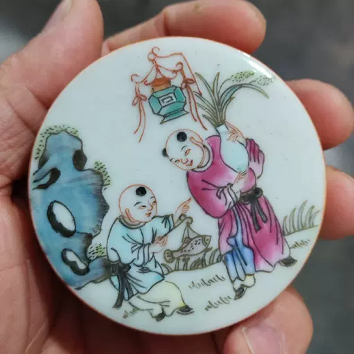 中国古玩　粉彩人物画香合　直径9.2㎝　東Y5-0608① 中国古玩 粉彩人物画香合 直径9.2㎝ 東Y5-0608① - メルカリ