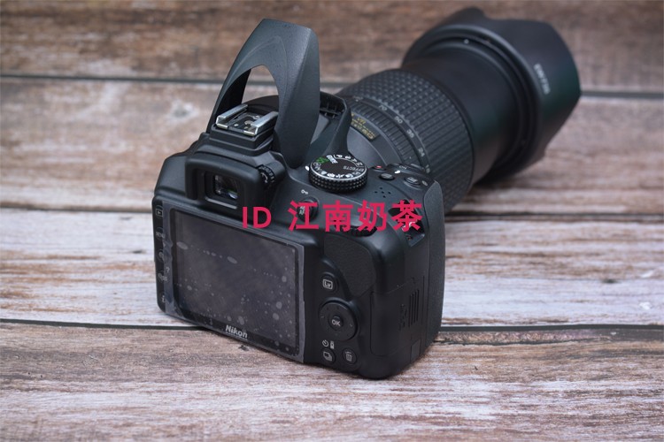 Nikon D3500 24.2MP デジタル一眼レフカメラ