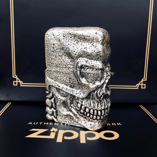 彫り鰐 Crocodile🐊 鰐🐊 . Thank you!🇺🇸 ありがとうございます！ . 8