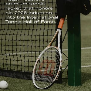 
Purchasing agent Wilson RF 01 Pro Wilson tennis racket lightweight 98 racket Hall of Fame Federer limited edition