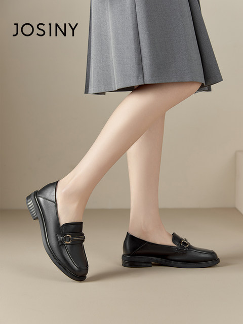 Zhuoshini black loafers women's 2025 new patent leather British style leather shoes flat sole single shoes for women