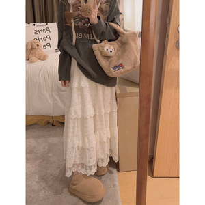 
Yukiss off-white velvet lace spliced half-length skirt for women winter Korean style loose and lazy skirt for small people