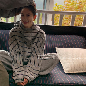 
Western style new store REDMEMORY Korean style white moonlight lazy feel~nuojiji brushed striped suit