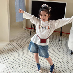 
2026 Korean children's cartoon print casual loose loose men's and women's simple and versatile snowflake cotton long-sleeved T-shirt