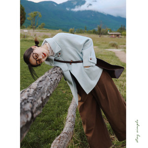 
Huaji C069 blue retro literary style mushroom button double-sided woolen short woolen jacket for women 2026 new autumn