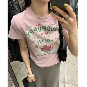 
2026 spring retro kitty cat letter print design versatile right shoulder slim short-sleeved T-shirt for women