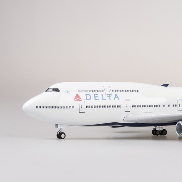 WOGYOZKA Delta Air Lines Flugzeugmodell 1:150 B747 - 47cm Sammler Modell Mit LED