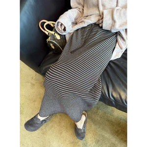 
superniniyy vanilla liqueur/pinstripe back slit elastic waist versatile slimming knitted skirt skirt