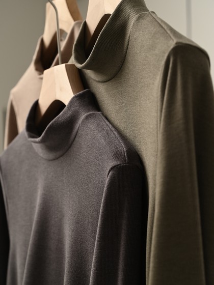 
300g toothpick velvet constant temperature men's double-sided velvet bottoming half turtleneck long-sleeved T-shirt to keep warm Shandong online store autumn and winter style