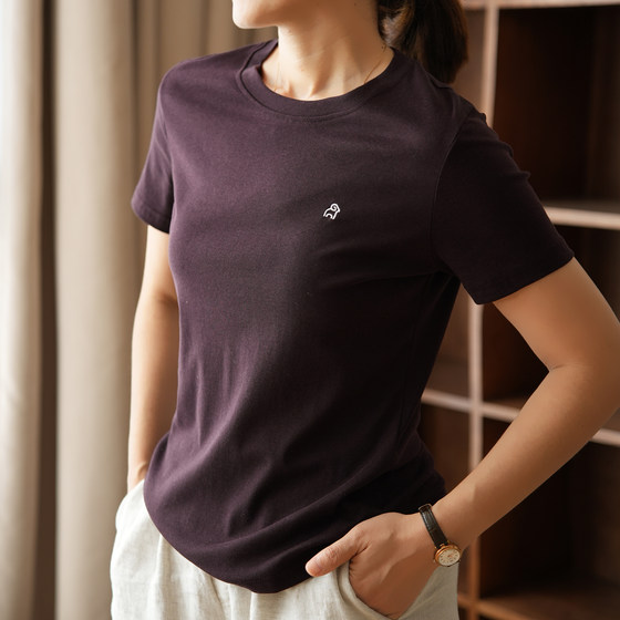 
Laiser + Cotton Women's Simple Embroidered T-shirt Round-neck Basic Base Sleeve Large Size Women's Clothing Summer