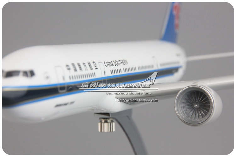 China Southern Airlines Boeing B777 resin simulation passenger aircraft ...