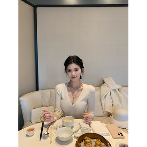 
11/11 20:00THESWAN Sihuang Love of Life High-end Necklace 32 Wool Knitted Top