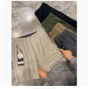 
Italian brand Rio Johnson men's outdoor sports and casual shorts laser hole breathable five-point pants waterproof