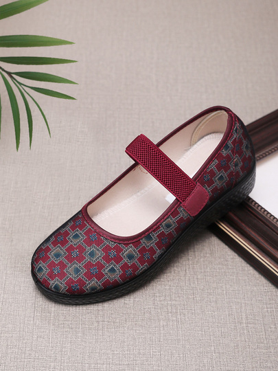 Oude beijing stoffen schoenen voor dames nieuwe antislipschoenen met zachte  zolen voor ouderen in de herfst moederschoenen van middelbare leeftijd en  ouderen voor oude dames en grootmoeders platte schoenen