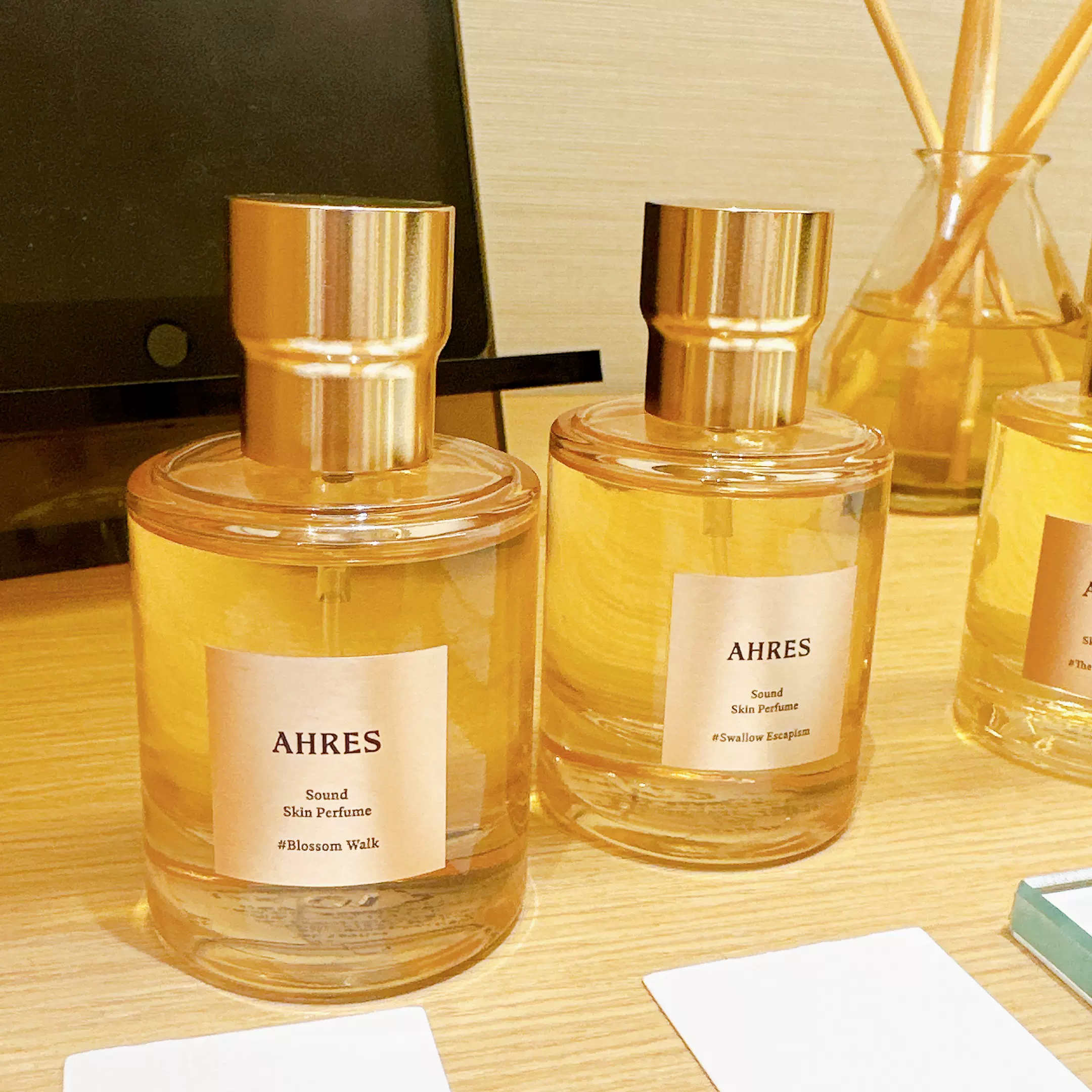 日本专柜AHRES香水清新木质花香调女香LVMH旗下小众品牌中