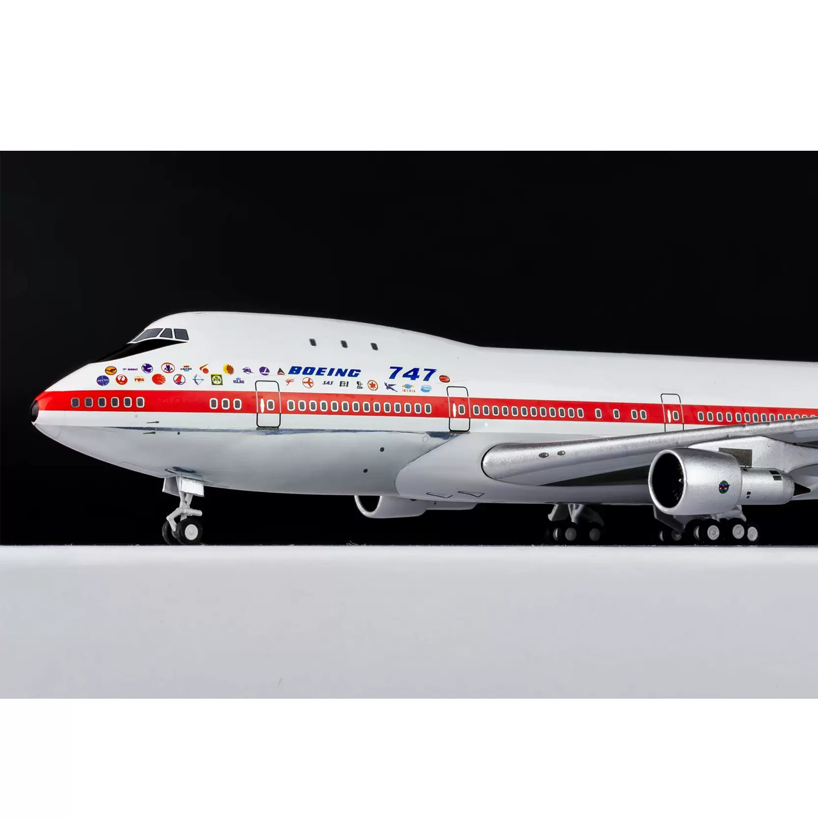 Boeing House Color B747-100 Reg: N7470 NG ( LITE COLLECTION