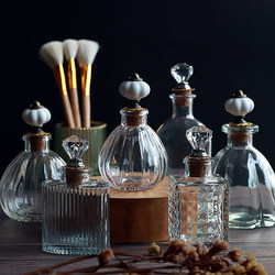 Qulejia Retro Nostalgic Miscellaneous Goods Glass Decorative Containers Storage Bottles Small Objects Table Decorations Fragrance Essential Oil Bottles