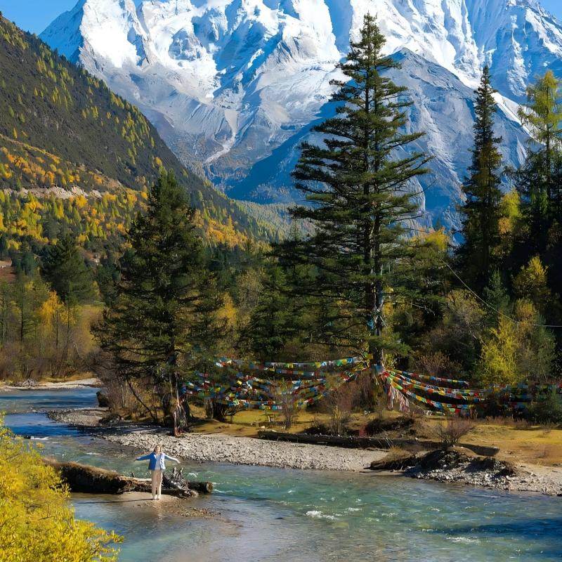 2-8人纯玩小团+出行自由+豪华住宿成都甘孜墨石公园5天4晚跟团游 - 定制游预订