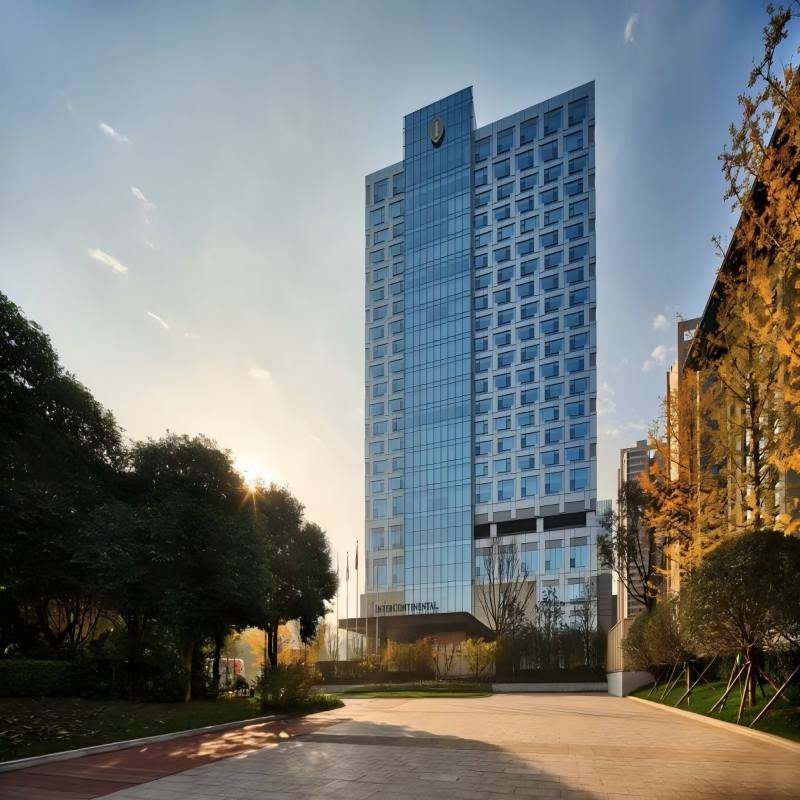 元旦春节假期可定 陕西西安自由行1-5日 南门古城墙希尔顿欢朋酒店4晚5日 可选其他酒店 - 定制游预订