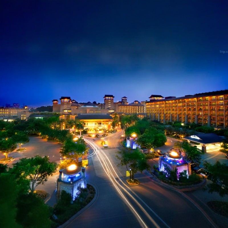 广州长隆酒店(广州长隆野生动物世界店)+长隆野生动物世界+长隆水上乐园3天2晚自由行 - 定制游预订