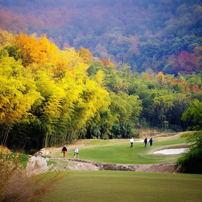 【山居逸趣】绍兴会稽山阳明酒店5天4晚▕赠兜率天+会稽山门票 - 定制游预订