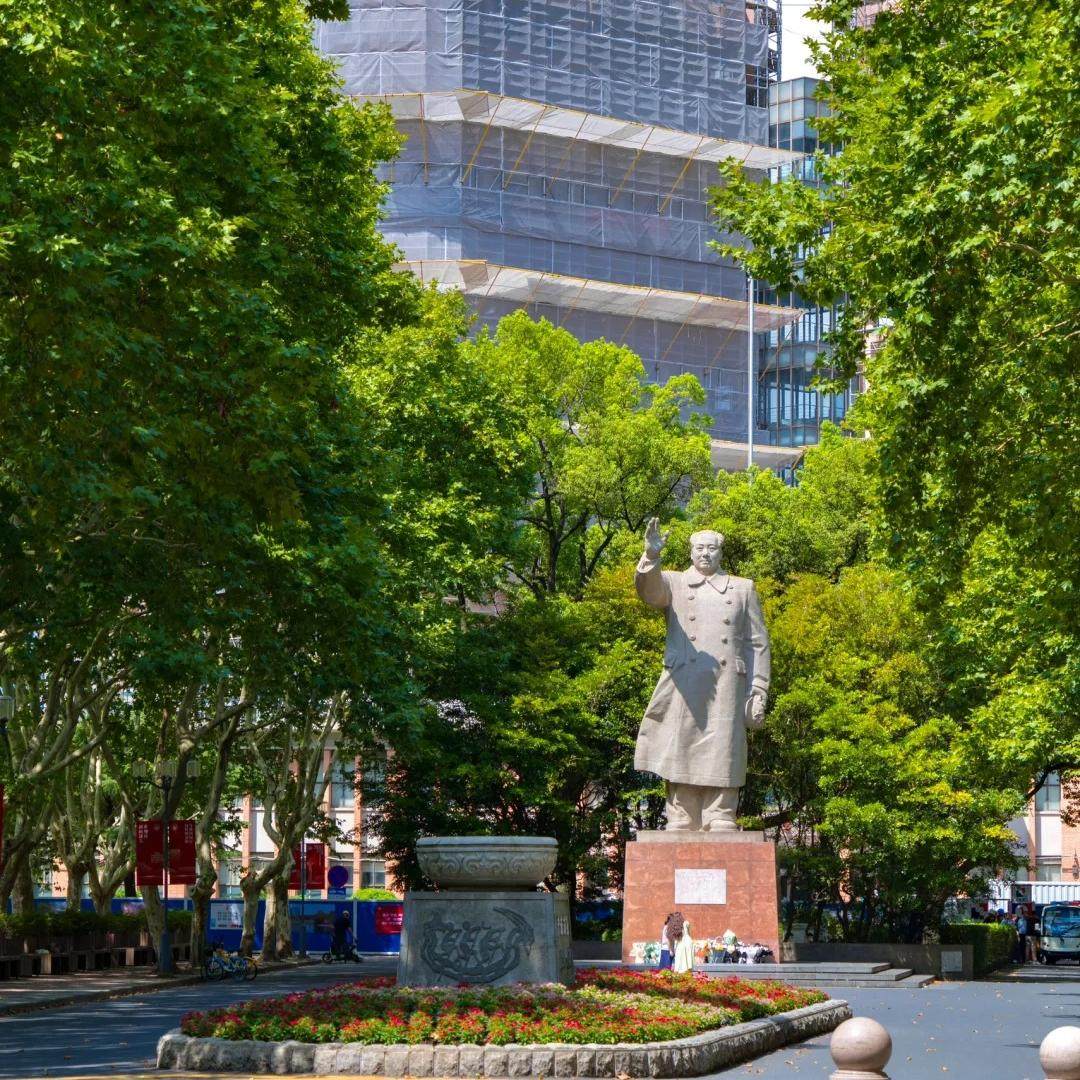 名校参访|探索创新前沿|感受名校魅力|上海同济大学+人文讲解半日 - 定制游预订