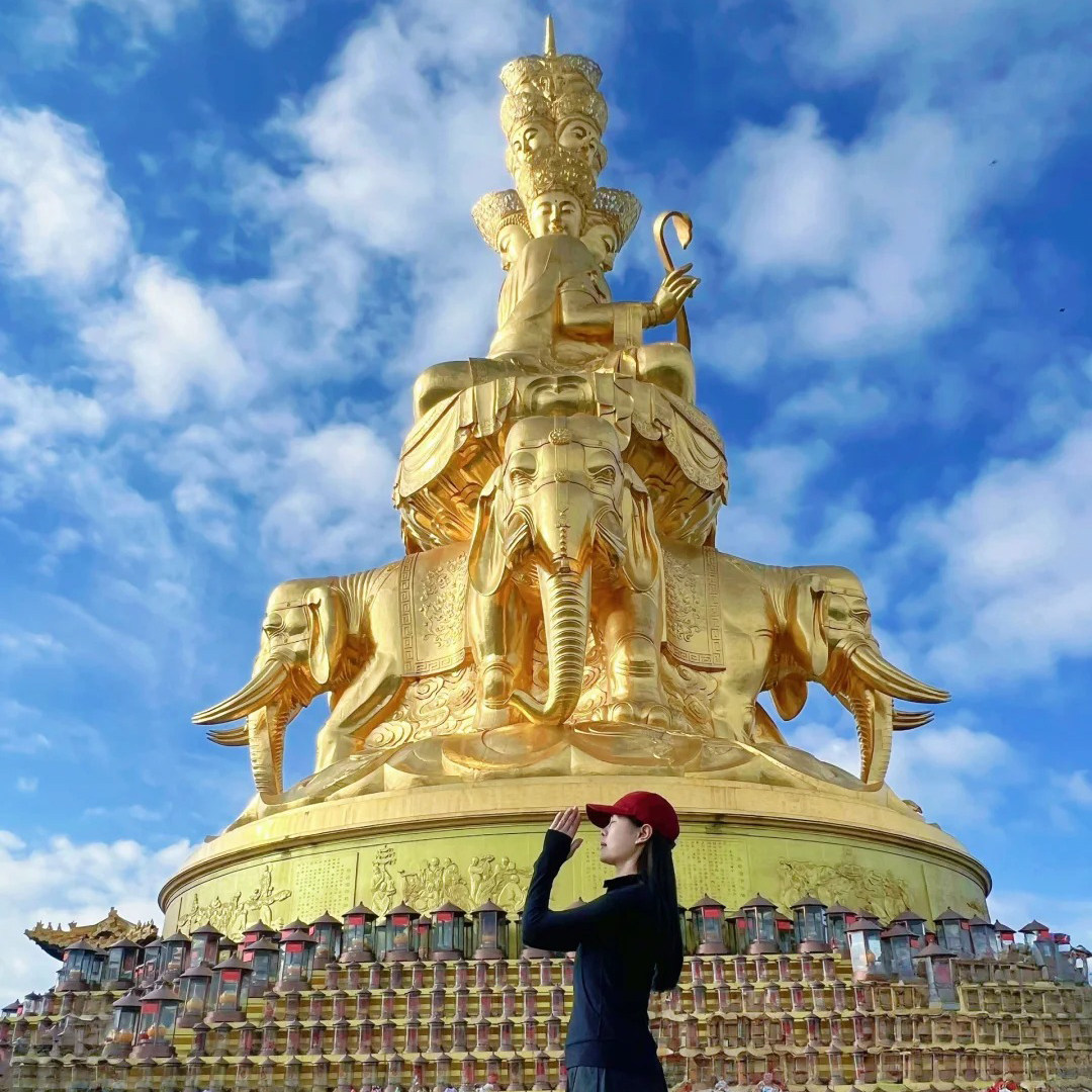 峨眉山+乐山大佛二日游私家团 专车进出含门票住五钻峨眉山酒店 - 定制游预订