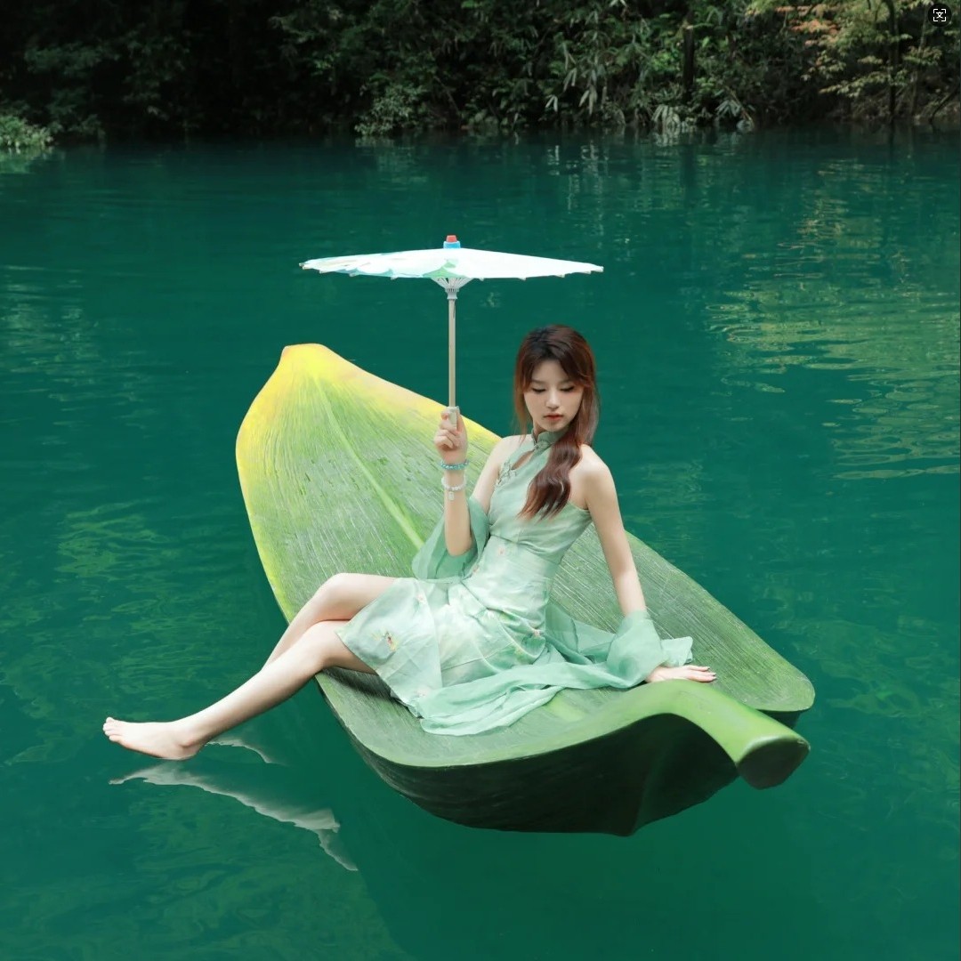 【8人纯玩团】恩施旅游四日游恩施大峡谷屏山峡谷大清江宣恩夜景 - 定制游预订