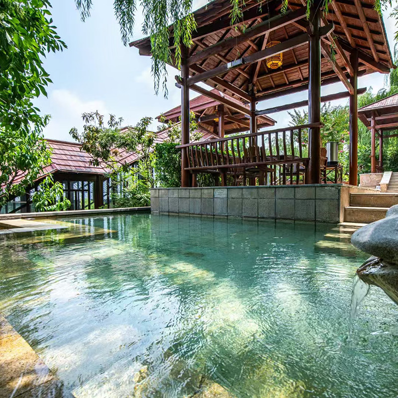 泰山泰安徂徕山森林温泉度假酒店+山地温泉门票+自助早餐双人套餐