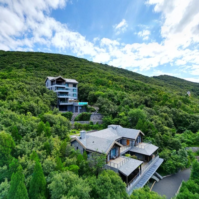 郑州-里山明月度假酒店|山石舍-大床房+伏羲大峡谷门票3天2晚自由行 - 定制游预订