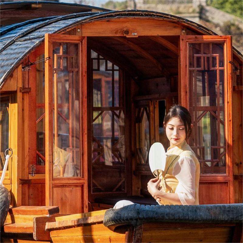 上海乌镇苏州跟团游3天2晚/夜游魔都/登东方明珠/乌镇西栅/拙政园 - 定制游预订