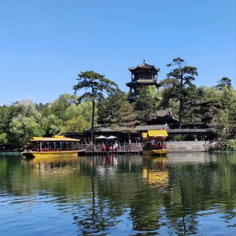 承德元宝山假日酒店1晚+承德景区门票+早餐