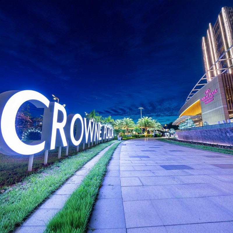 【中秋国庆】北海-北海银滩皇冠假日酒店3天2夜自由行+北海海底世界门票,涠洲岛门票