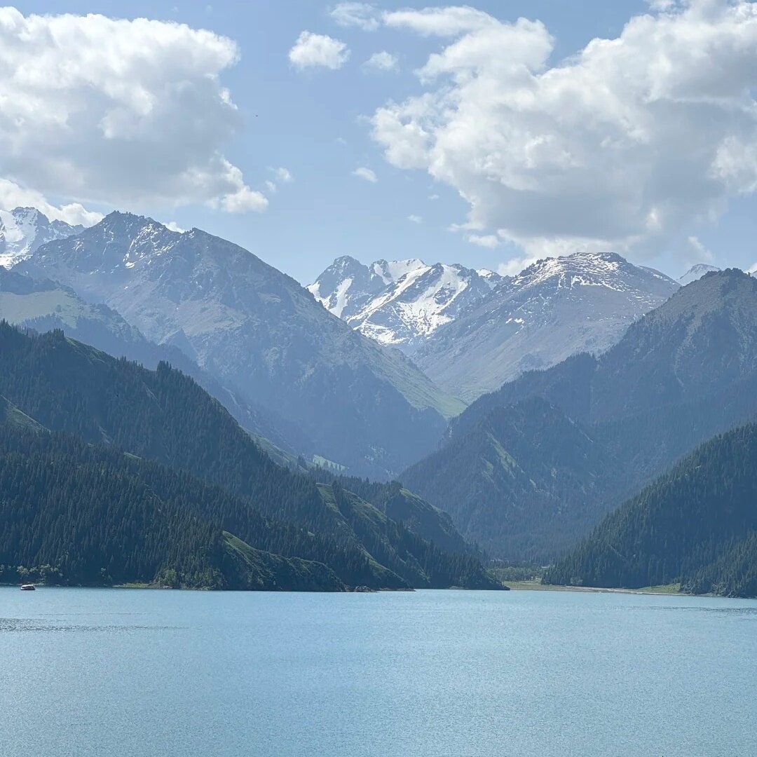 乌鲁木齐米东华美达酒店住宿+天山天池成人门票