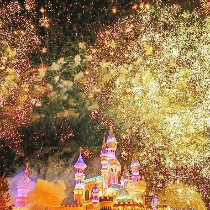 太原富力铂尔曼大酒店住宿+太原方特东方神画成人门票