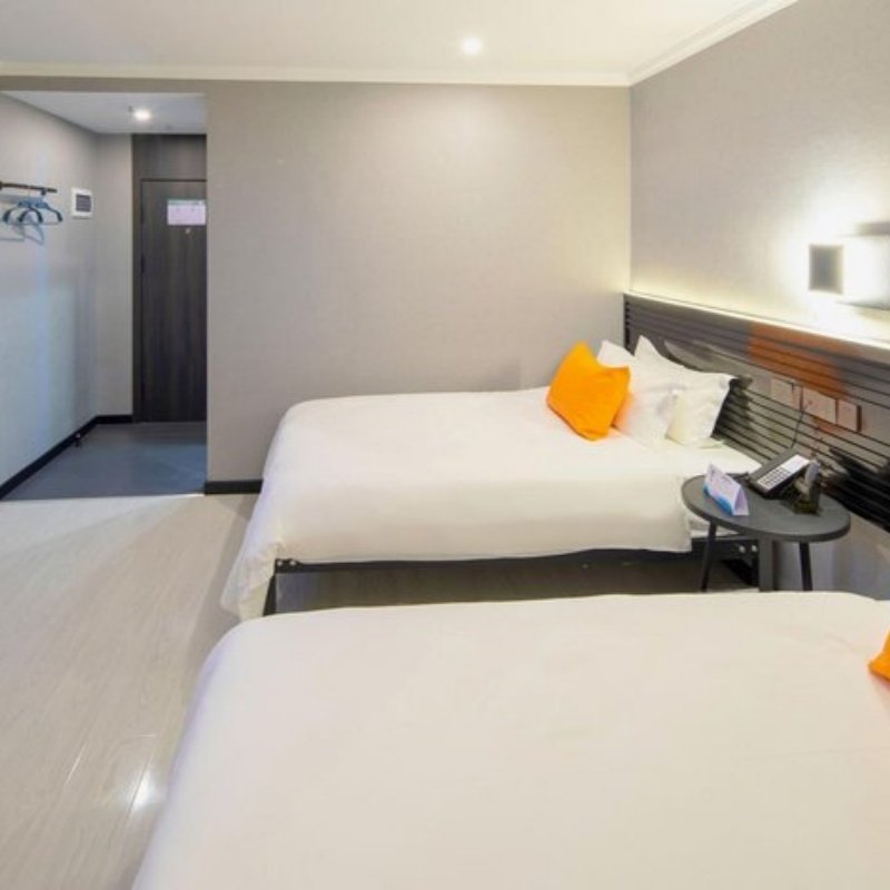 D2天1晚如家华驿酒店(哈尔滨中央大街火车站店)自由行+黑龙江省博物馆门票