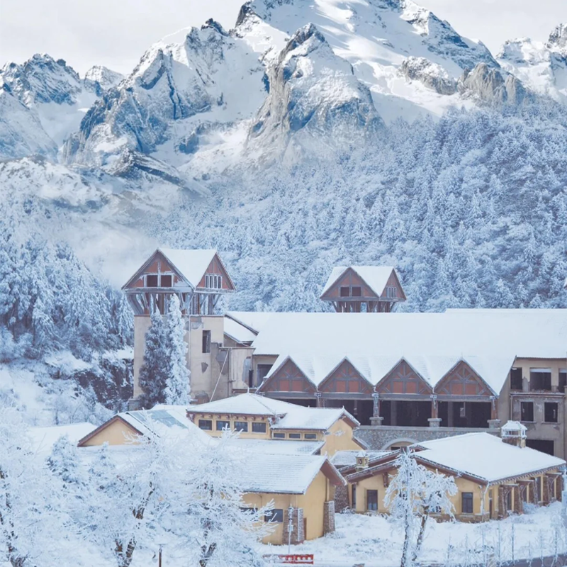 【2大2小】金佛山酒店主楼2天1晚+金佛山+天星温泉+4人早餐