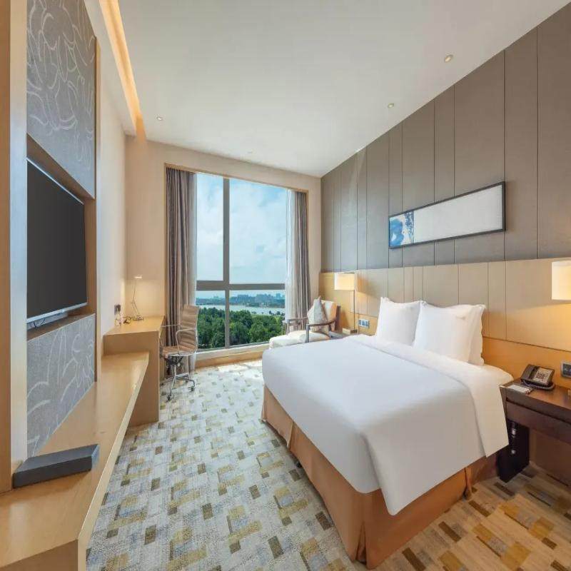 南昌融创施柏阁酒店/景观大+南昌融创乐园+滕王阁2天1晚