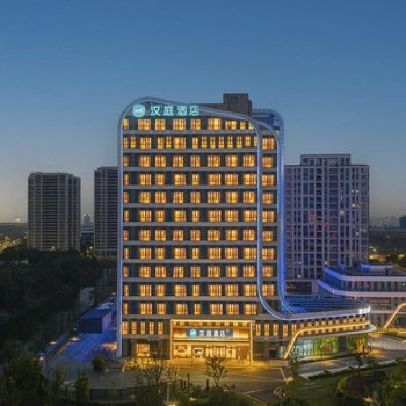 D2天1晚湖州市汉庭湖州太湖度假区月亮湾酒店自由行+湖州市飞凰游乐园门票单人酒景套餐