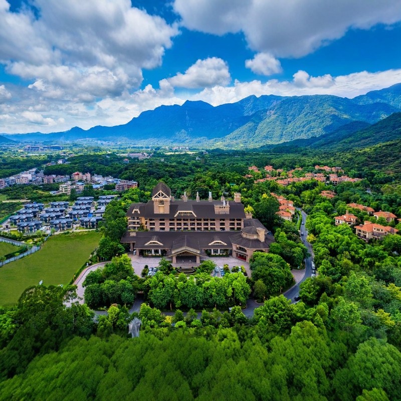 【中秋国庆】广州锦绣香江温泉城2天1晚+森林海嬉水乐园门票 - 定制游预订