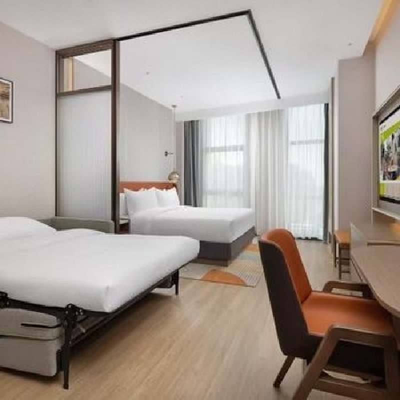 D2天1晚西安市钟楼南门希尔顿惠庭酒店自由行+大雁塔文化休闲景区门票单人酒景套餐