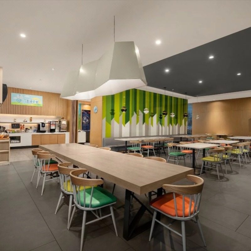 峨眉山智选假日酒店 (黄湾游客中心店)双早+双人无限次汤池畅泡