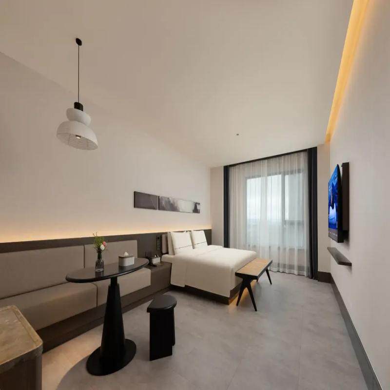 景德镇北站陶溪川路亚朵X酒店/高级大床+陶阳里+古窑民俗博览区+遇见乾隆瓷3天2晚